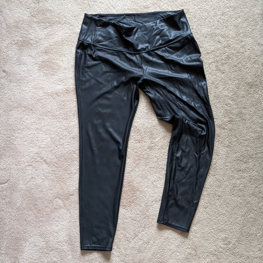 🚩2 for $15- Time and Tru Faux Leather Leggings